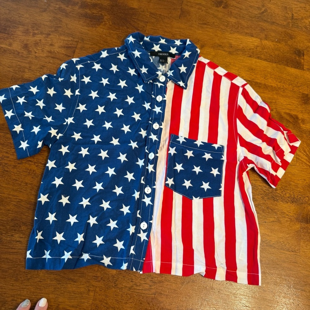 Forever 21 red white blue Patriotic Stars and Stripes button down Shirt size S